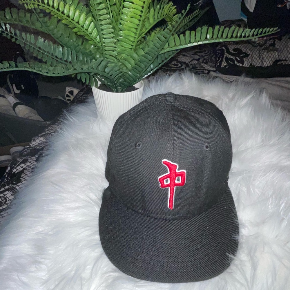 Like new RDS hat 7 1/8 - Picture 2 of 6